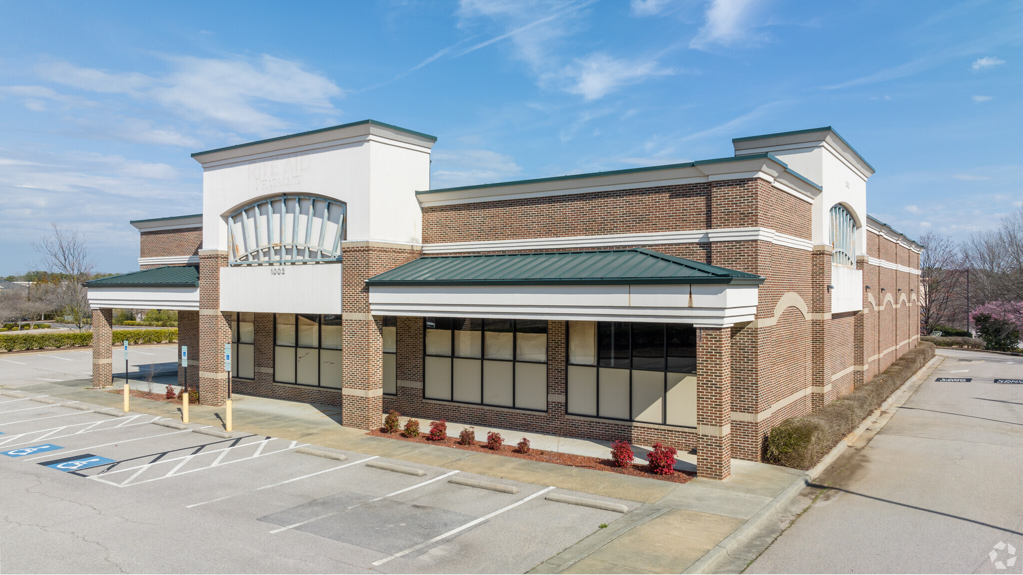 1002 N Harrison Ave, Cary, NC for sale Primary Photo- Image 1 of 1