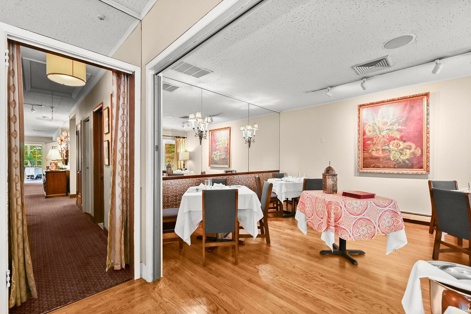 1292 Route 22, Brewster, NY 10509 The Arch Restaurant