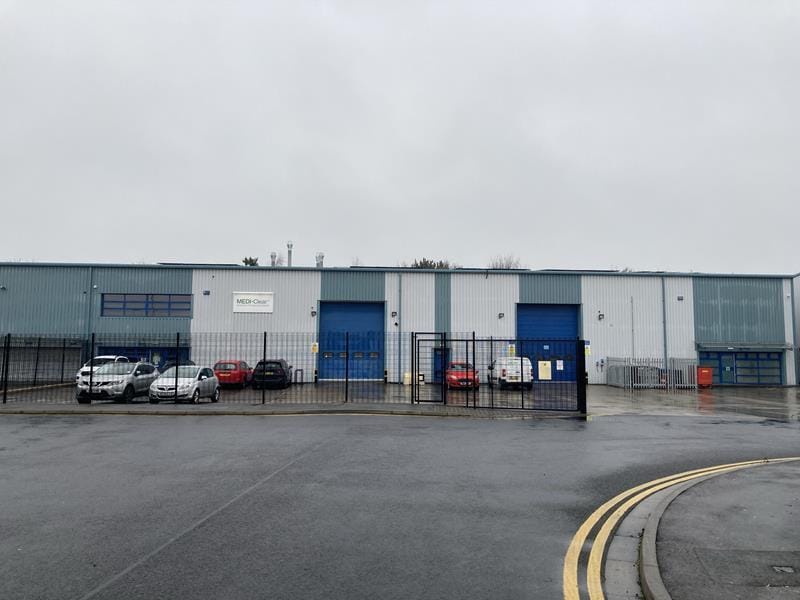 B 4 Banner Ct, Hull for sale Primary Photo- Image 1 of 1