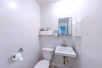 187-193 Canal St, New York, NY for lease Interior Photo- Image 2 of 9