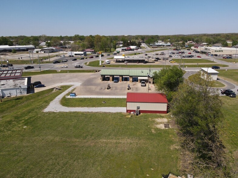 459 E 3rd St, Gentry, AR 72734 Specialty for Sale