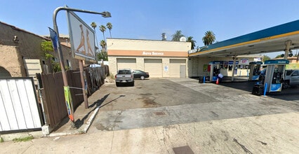 2339 S La Brea Ave, Los Angeles, CA for lease Interior Photo- Image 1 of 2