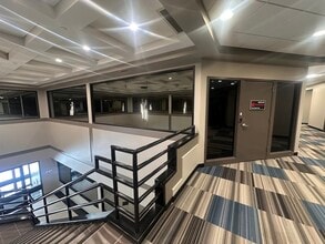 4595 Broadmoor Ave SE, Grand Rapids, MI for lease Interior Photo- Image 2 of 14