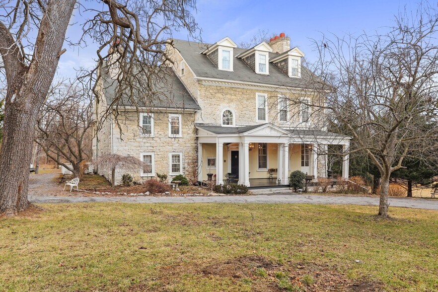 405 Boyd Ave, Martinsburg, WV 25401