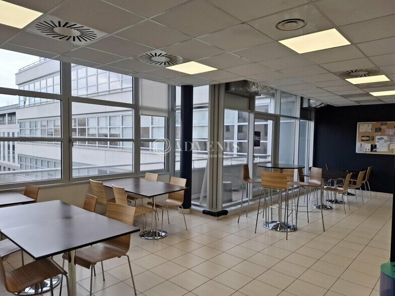 Office in Nancy for lease - Interior Photo - Image 2 of 6