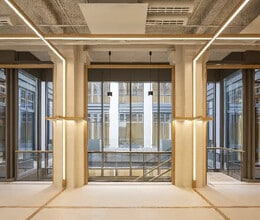 24 Rue Du Sentier, Paris for lease Interior Photo- Image 1 of 9