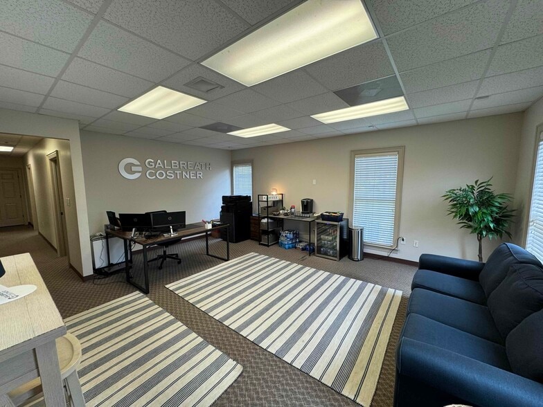 301 Post Office Dr, Indian Trail, NC for lease - Building Photo - Image 3 of 10