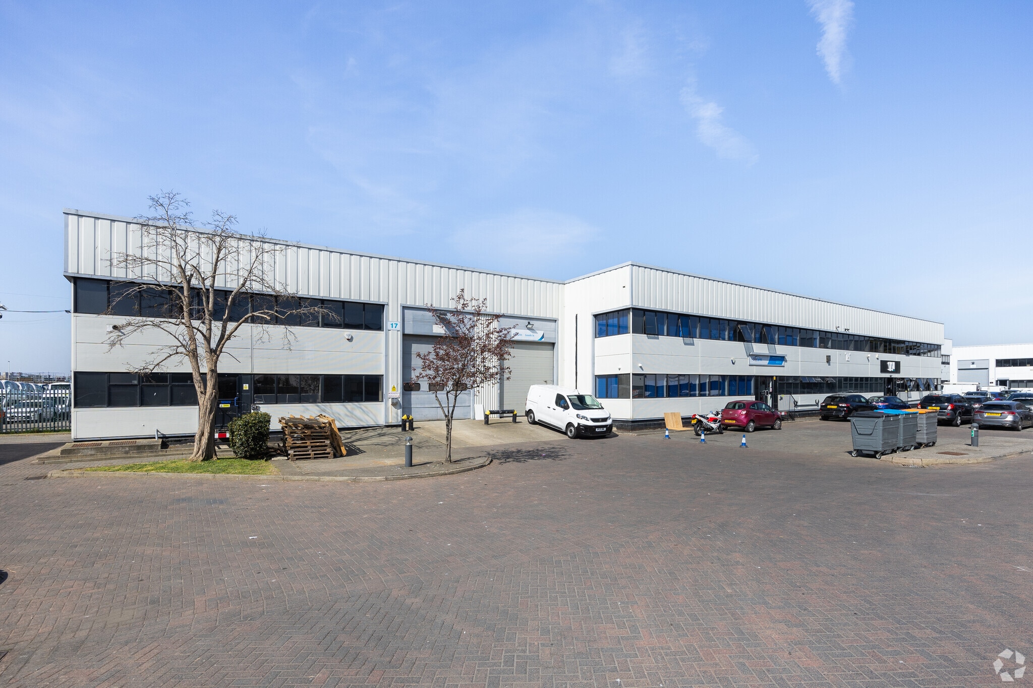 Neptune Clos, Rochester for lease Primary Photo- Image 1 of 15