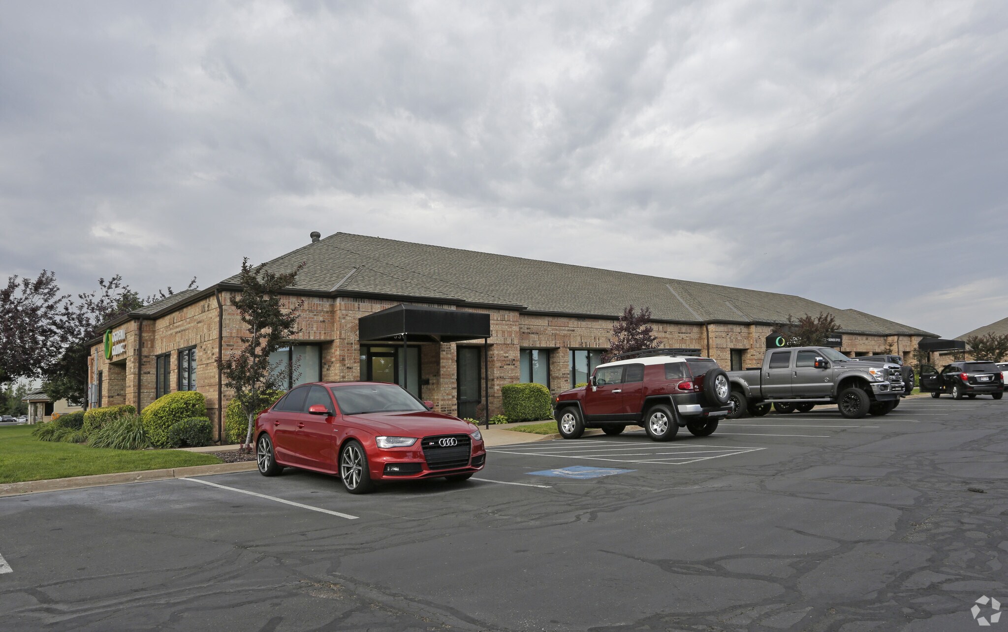 1491 E Ridgeline Dr, Ogden, UT for sale Primary Photo- Image 1 of 1