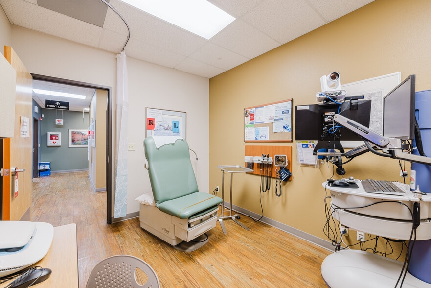 2715 Argent Ave, Elko, NV for lease - Building Photo - Image 1 of 50