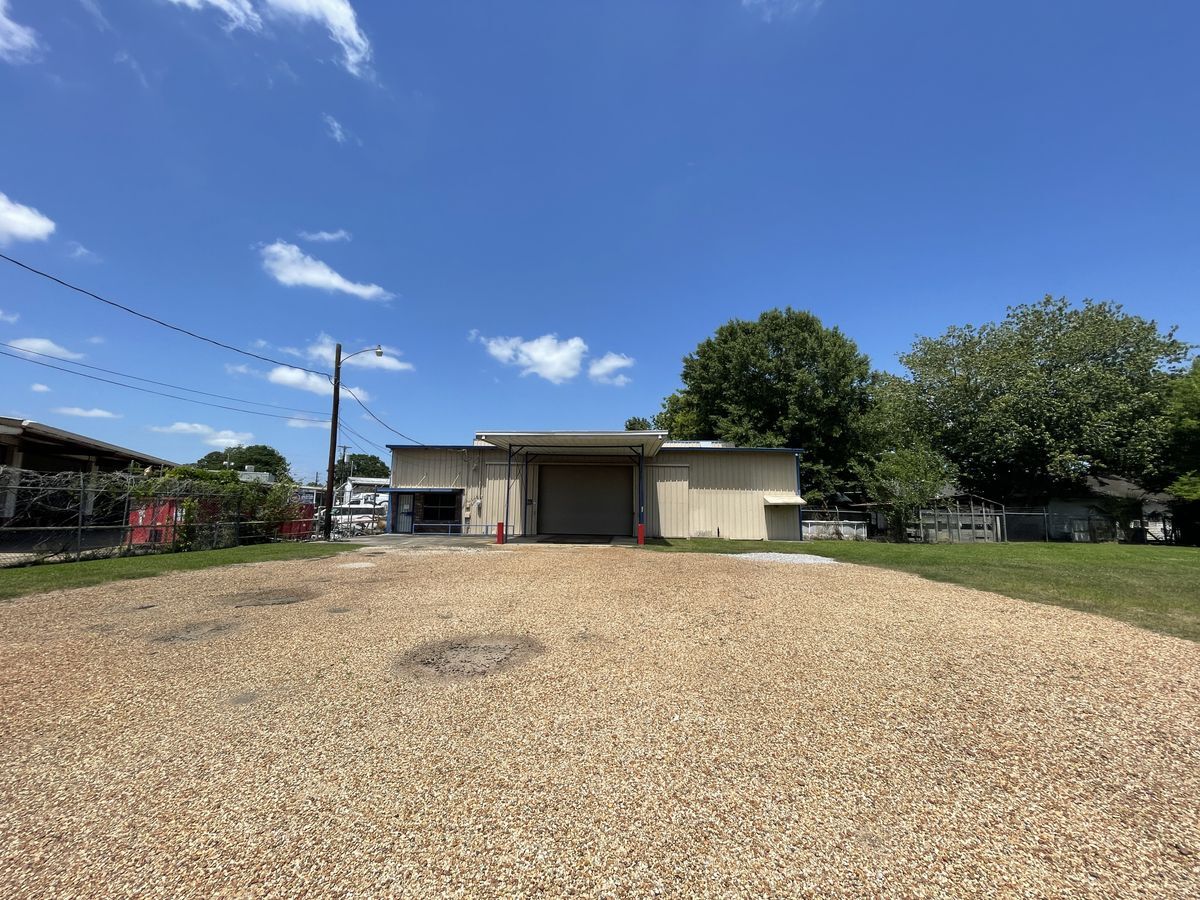 217 Surrey St, Lafayette, LA for sale Primary Photo- Image 1 of 1