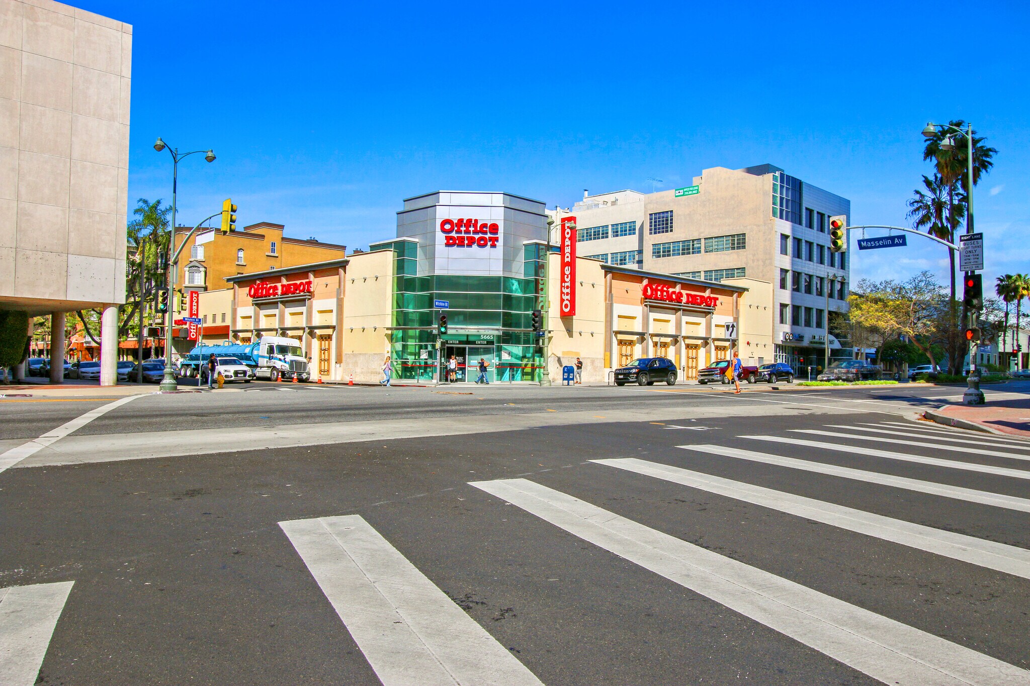 5665 Wilshire Blvd, Los Angeles, CA 90036