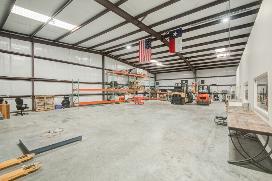 21265 Blair Rd, Conroe, TX for sale - Building Photo - Image 2 of 19