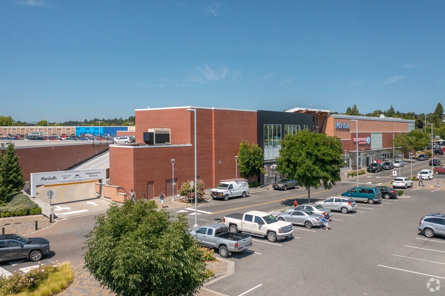 1644 Hillside Ave, Victoria, BC for lease - Building Photo - Image 3 of 8