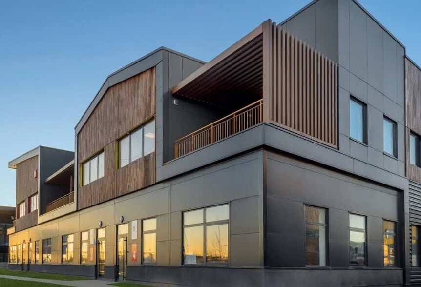 Flex in Marines for sale - Building Photo - Image 2 of 9