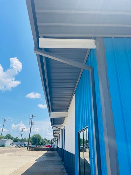 614 E Curtis St, Pasadena, TX for sale - Building Photo - Image 2 of 11