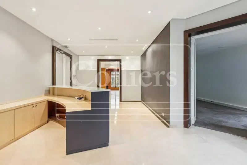 26 Avenue Victor Hugo, Paris for lease Interior Photo- Image 1 of 8