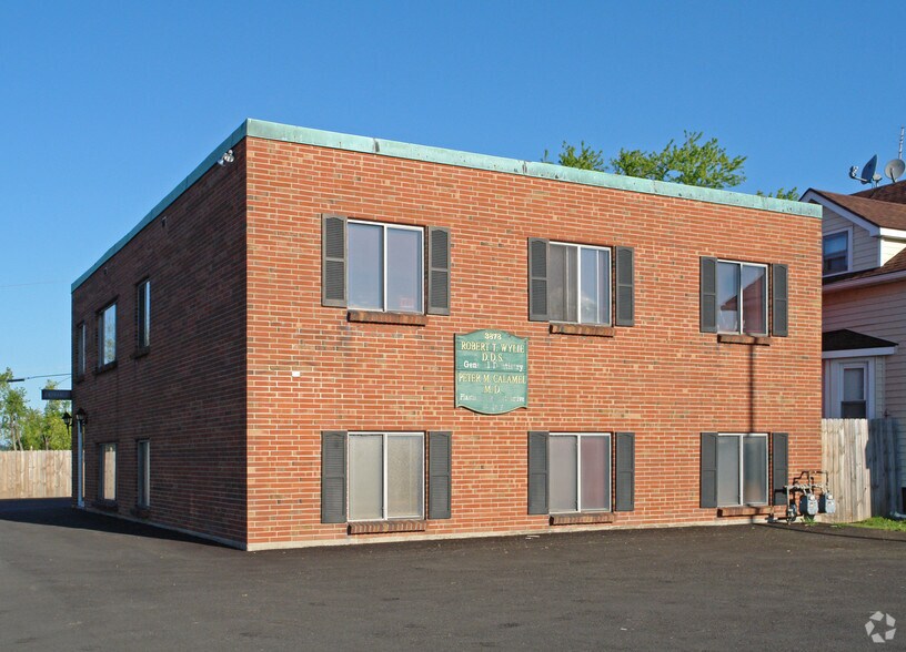 3878 Delaware Ave, Kenmore, NY for sale - Primary Photo - Image 1 of 1