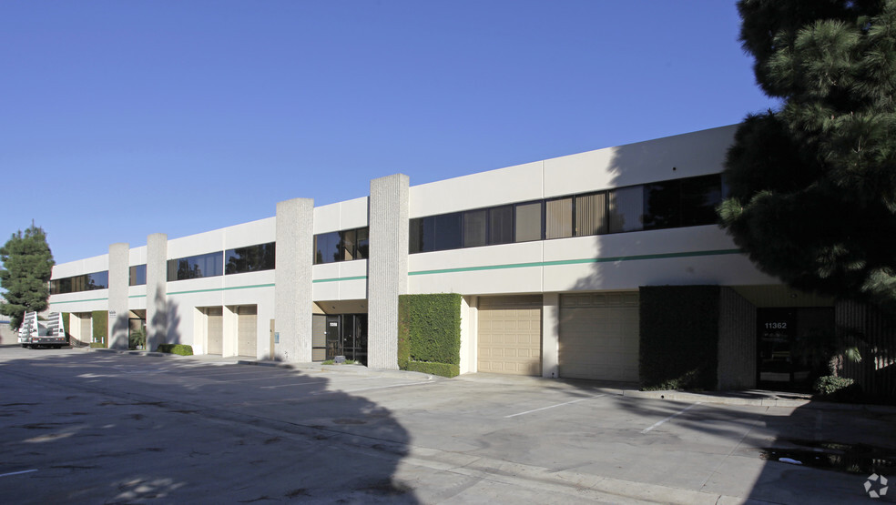 11352-11362 Western Ave, Stanton, CA for lease - Building Photo - Image 3 of 6