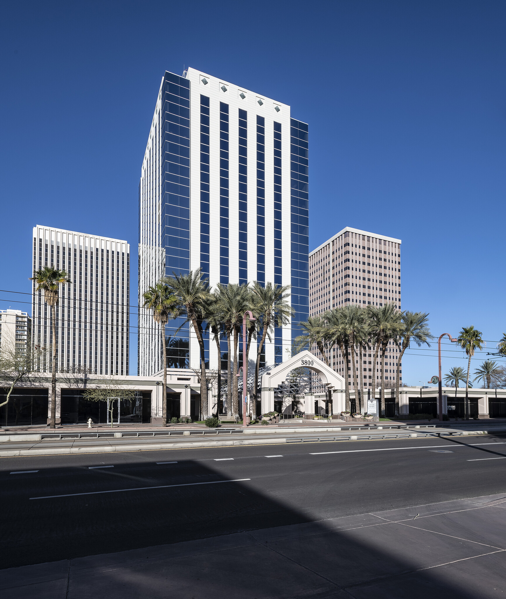 3838 N Central Ave, Phoenix, AZ for lease Building Photo- Image 1 of 8