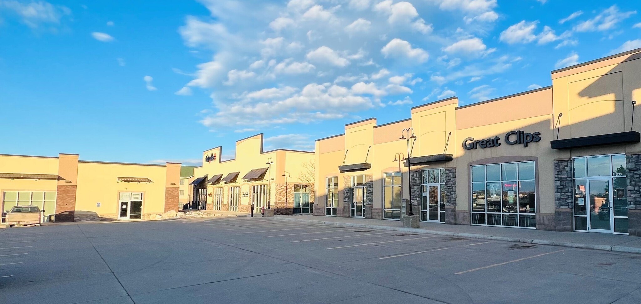 1103 E Boxelder Rd, Gillette, WY for sale Building Photo- Image 1 of 1