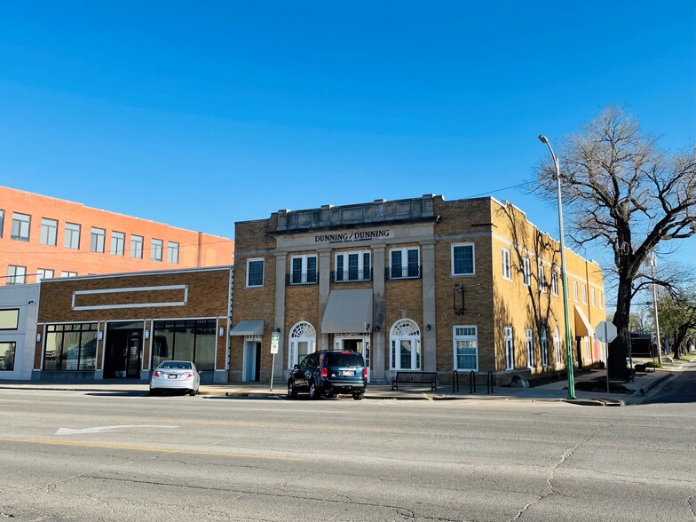 1401 E Douglas Ave, Wichita, KS for lease - Building Photo - Image 1 of 21