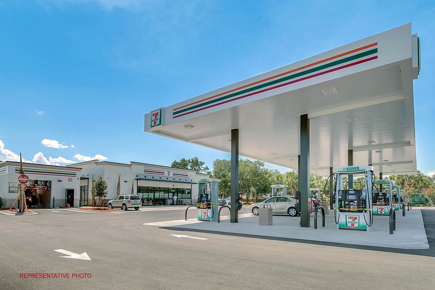 7 Eleven, Las Vegas, NV for sale - Building Photo - Image 1 of 1