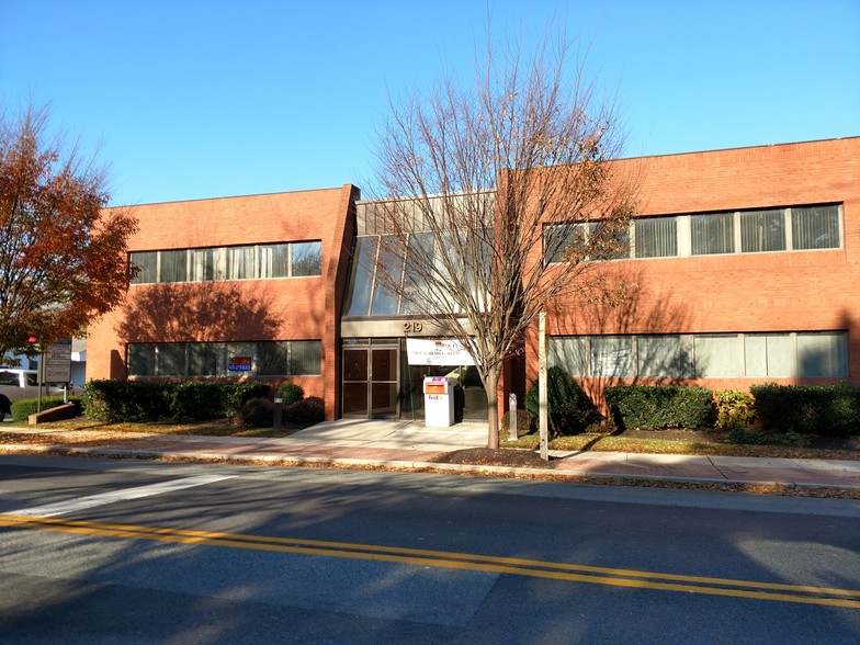 219 Bel Air Ave, Aberdeen, MD for lease - Building Photo - Image 3 of 13