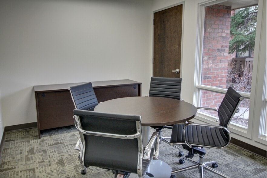 3969 E Arapahoe Rd, Centennial, CO for sale - Interior Photo - Image 2 of 8