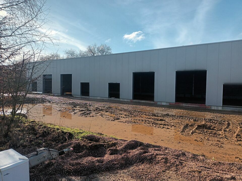 Flex in La Rue-Saint-Pierre for lease Building Photo- Image 1 of 7