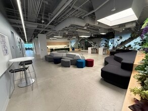 450 N Brand Blvd, Glendale, CA for lease Interior Photo- Image 1 of 11