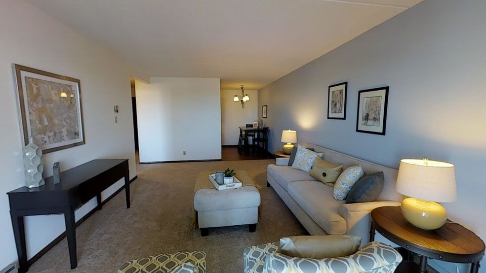 1301 Cambridge St, Hopkins, MN for sale - Matterport 3D Scan - Image 2 of 21