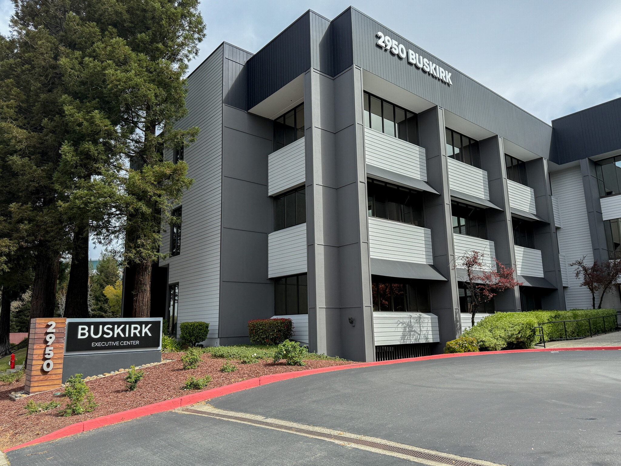 2950 Buskirk Ave, Walnut Creek, CA for lease Building Photo- Image 1 of 17