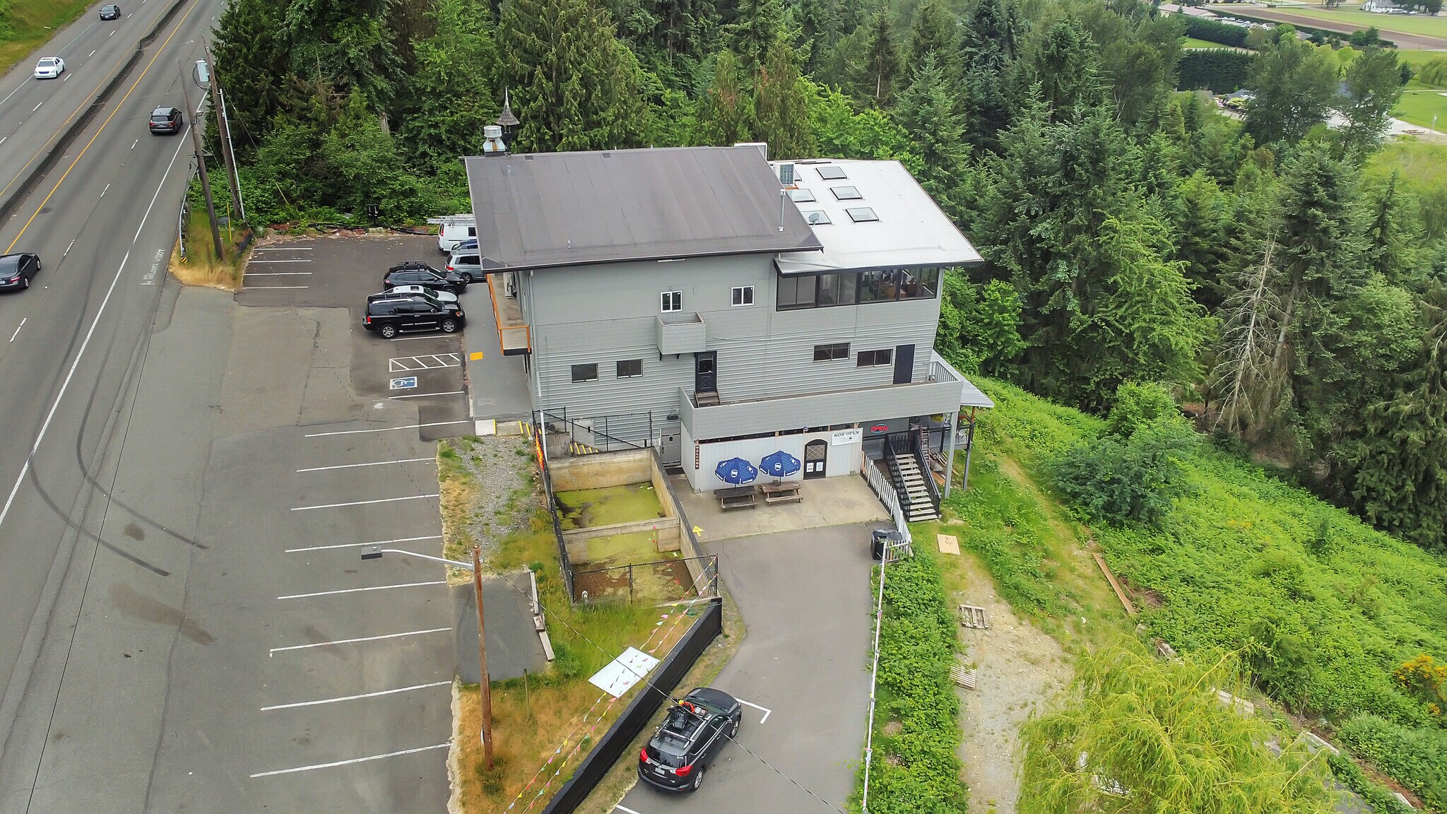 17136 410th E Hwy, Bonney Lake, WA for sale Primary Photo- Image 1 of 1