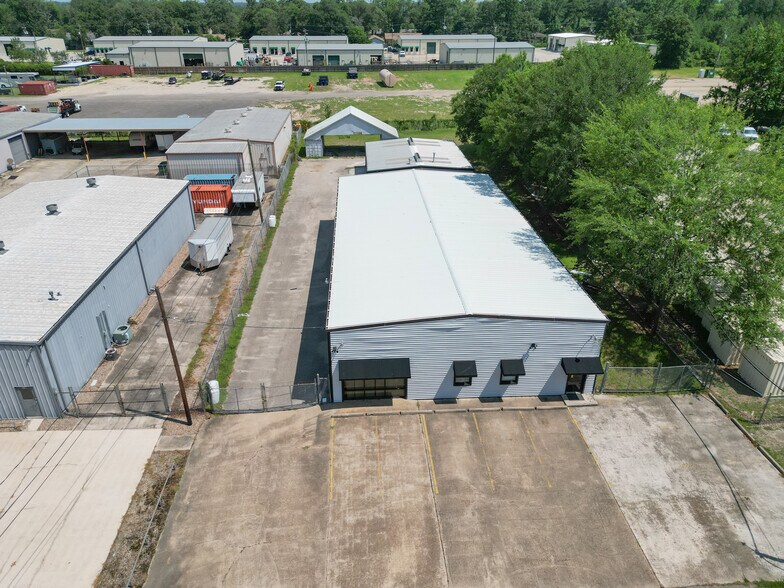 508 Bryant Rd, Conroe, TX for sale - Building Photo - Image 1 of 1
