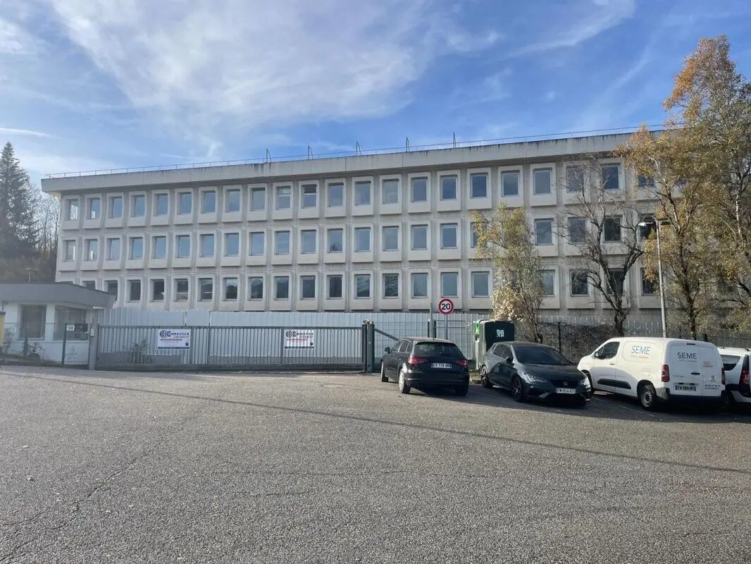 Industrial in CRAN-GEVRIER for lease Building Photo- Image 1 of 7