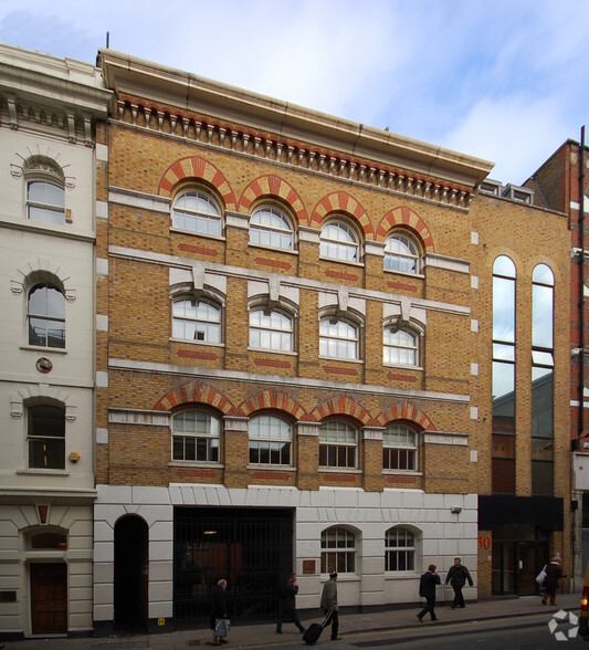 30-31 Cowcross St, London, EC1M 6DQ - Office for Lease | LoopNet