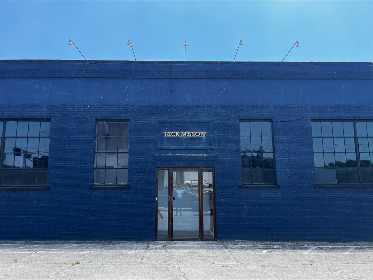 View Photo