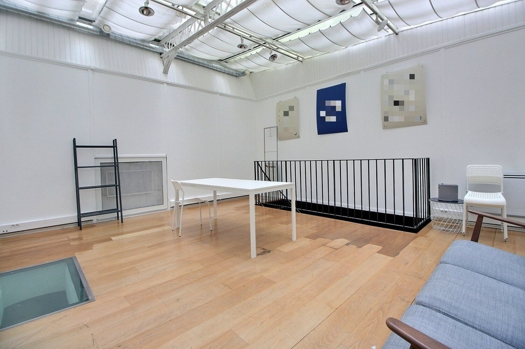 19 Rue De Rocroy, Paris for lease Interior Photo- Image 1 of 4