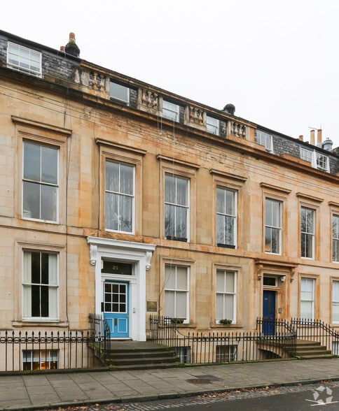 25 Woodside Pl, Glasgow for sale - Primary Photo - Image 1 of 3