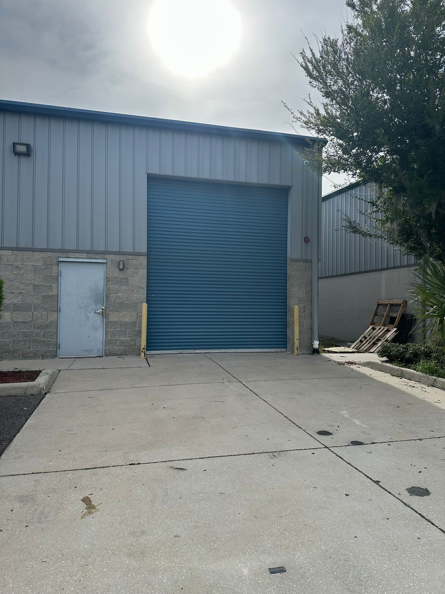 260-278 Springview Commerce Dr, DeBary, FL for lease Building Photo- Image 1 of 13