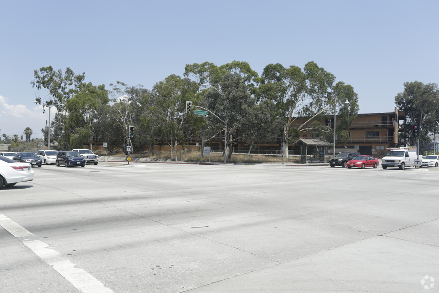 Whittier Blvd, Pico Rivera, CA for sale - Primary Photo - Image 1 of 1