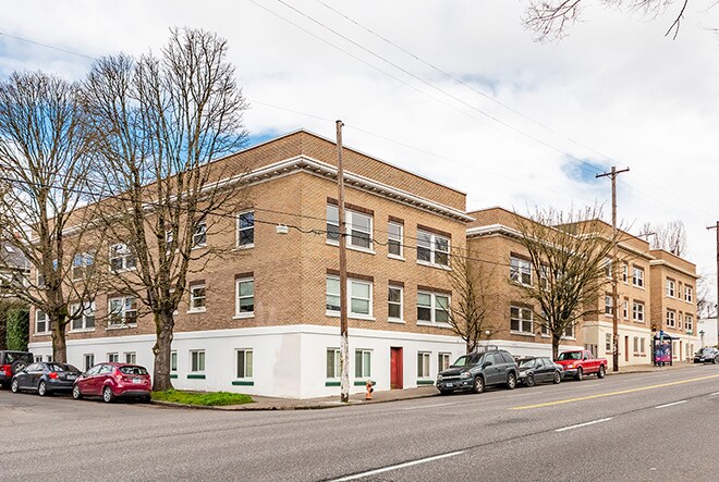 1809 SE Hawthorne Blvd, Portland, OR for sale Building Photo- Image 1 of 1