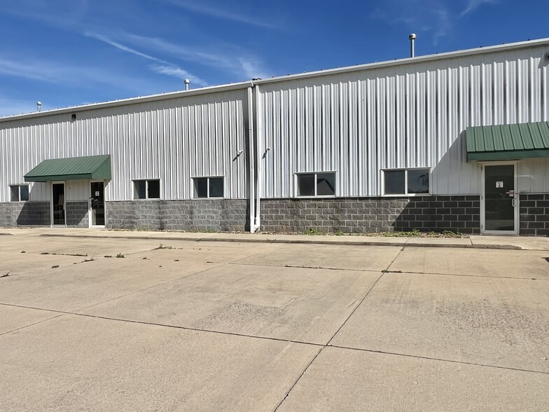 33549 E Royalton Rd, Columbia Station, OH for sale - Building Photo - Image 1 of 3