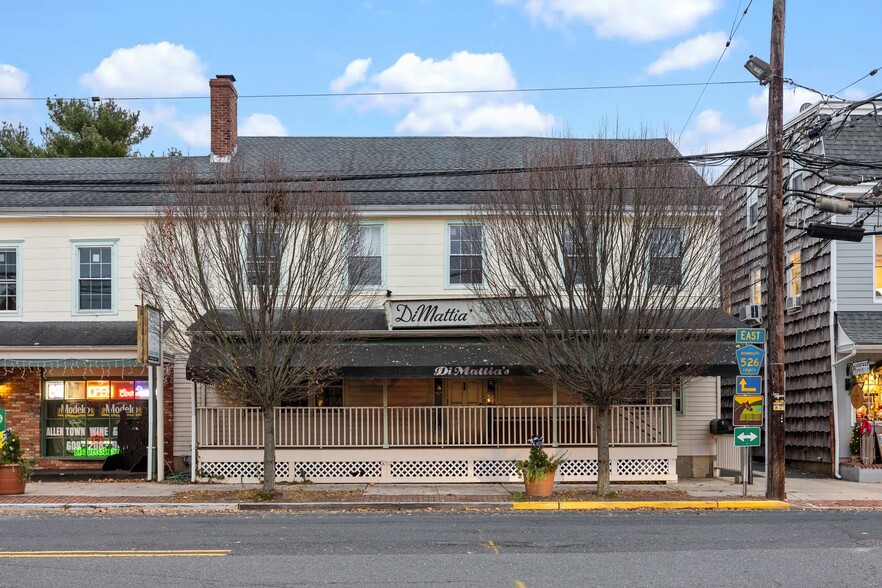 1 N Main St, Allentown, NJ for lease - Primary Photo - Image 1 of 27