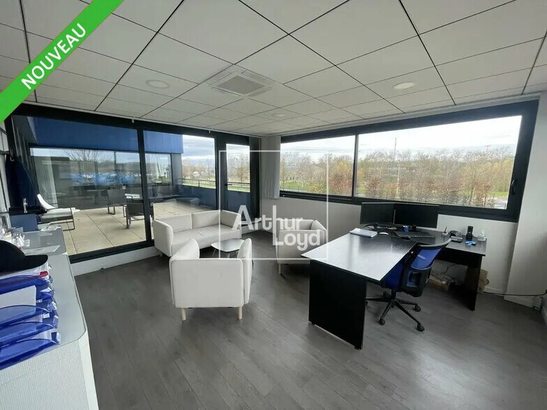 Office in Marolles-sur-Seine for lease - Building Photo - Image 2 of 4