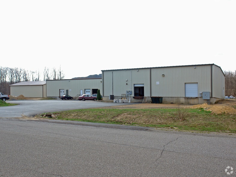 29 N Conahan Dr, Hazleton, PA for sale - Primary Photo - Image 1 of 1