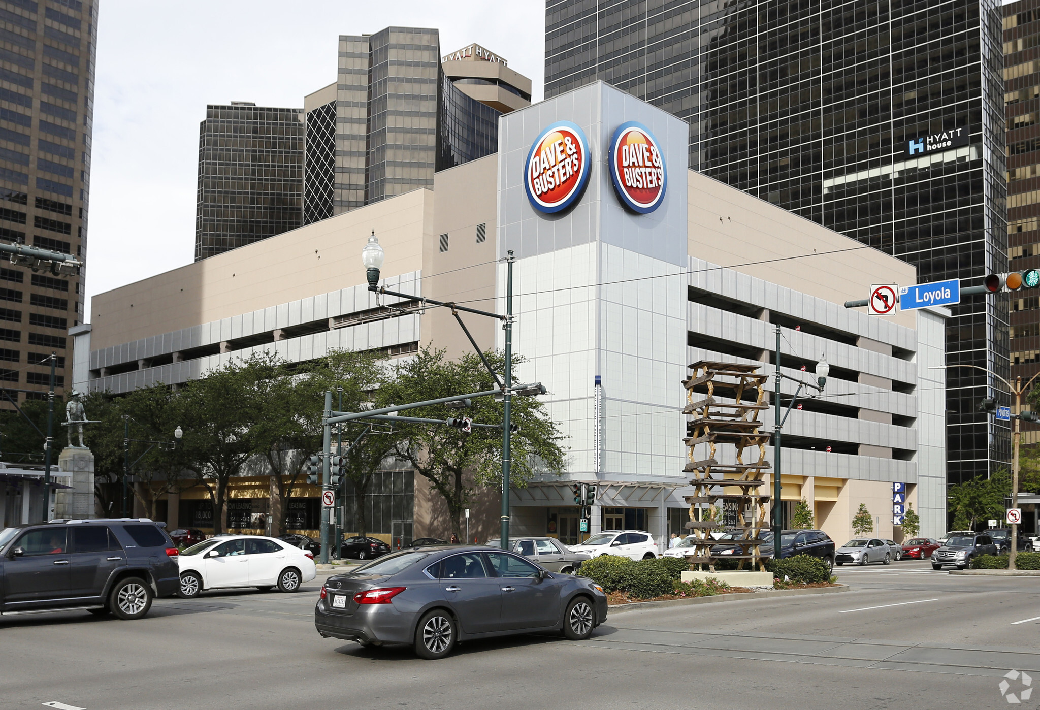 1200 Poydras St, New Orleans, LA for sale Primary Photo- Image 1 of 15