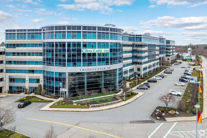 300-400 Tradecenter, Woburn, MA for lease - Building Photo - Image 1 of 20