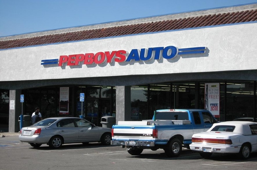 1231 San Fernando Rd, San Fernando, CA for lease - Building Photo - Image 3 of 7